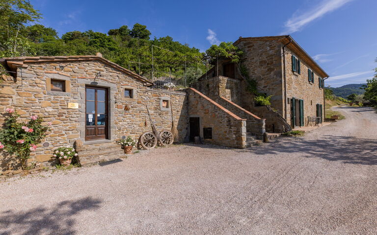 Casale Della Torre: Buitenshuis