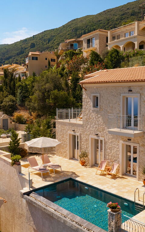 Villa Thea Mare Levantes