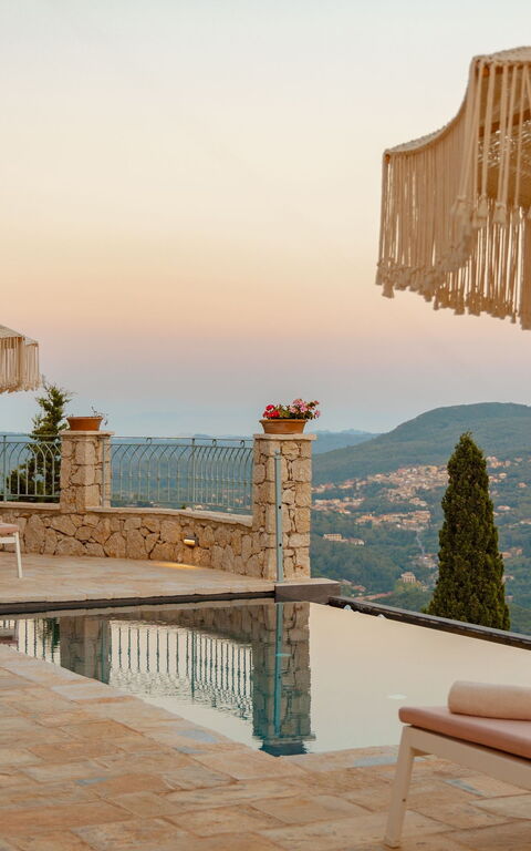 Villa Thea Mare Levantes