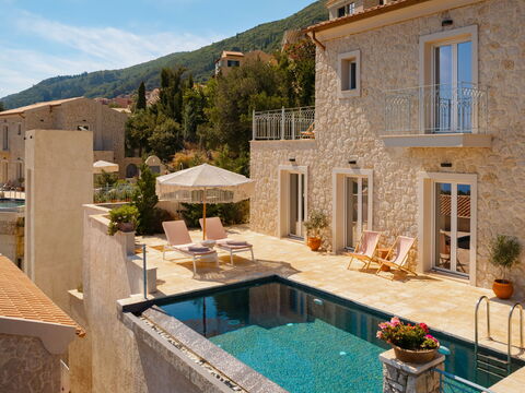 Villa Thea Mare Levantes