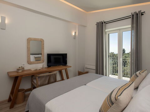 Villa Thea Mare Maistro