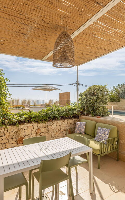 Marinaia Panorama: Buitenkanten, Buitenshuis