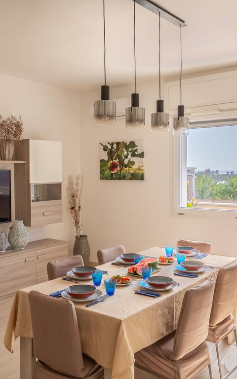 Villa Palibella: Keuken, Lunchroom, Woonkamer