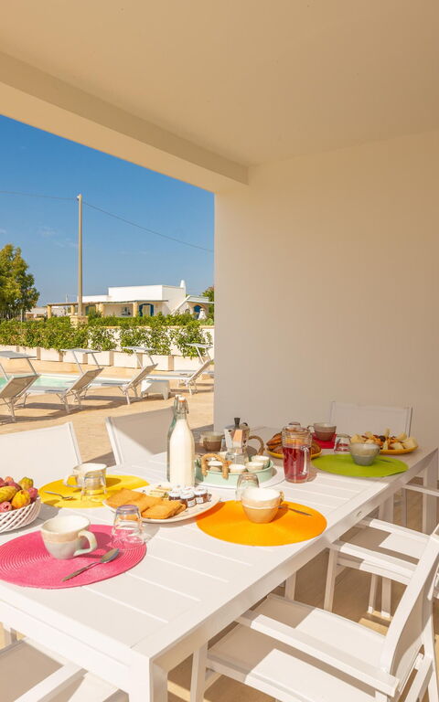 Villa Palibella: Balkon / terras / patio, Buitenkanten, Buitenshuis