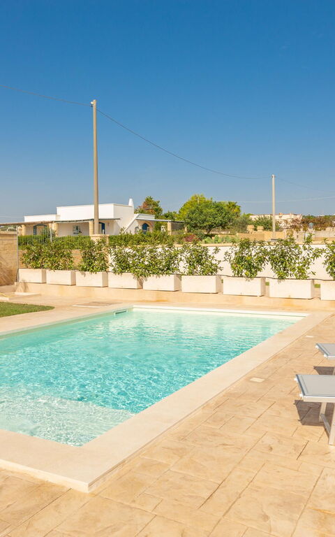 Villa Palibella: Buitenkanten, Buitenshuis, zwembad