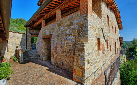 Accommodatie Torre 2: Buitenkanten, Buitenshuis