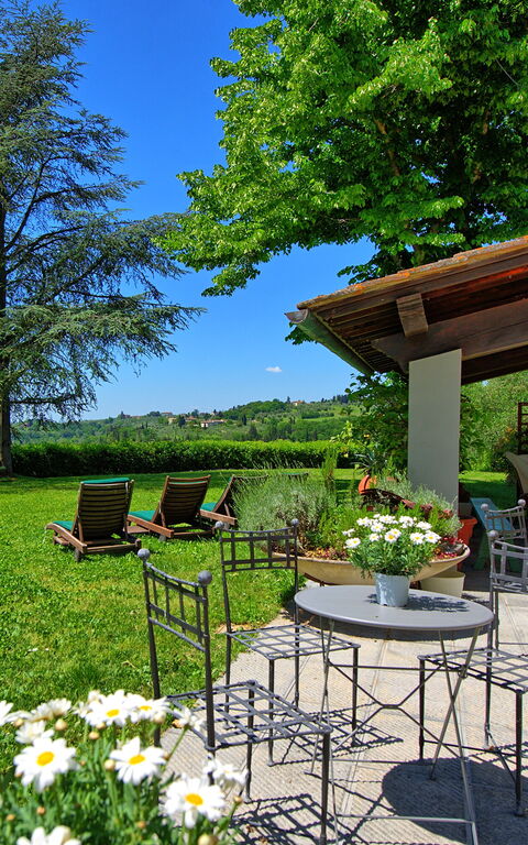 Villa Casciani: Buitenshuis, Tuin