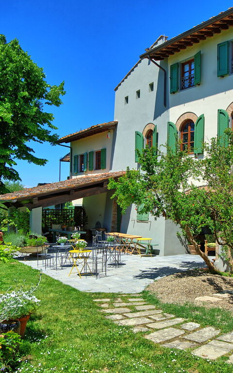 Villa Casciani: Buitenkanten, Buitenshuis, Tuin