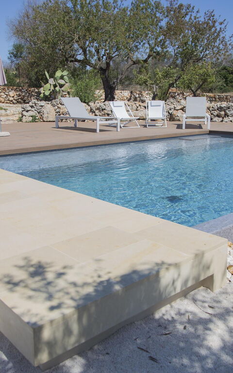 Villa Platino: Buitenkanten, Buitenshuis, zwembad