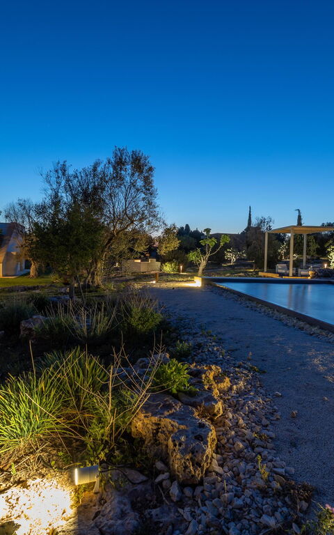 Villa Platino: Buitenkanten, Buitenshuis, Tuin, zwembad