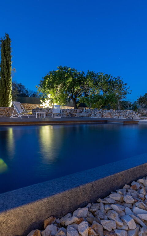 Villa Platino: Buitenkanten, Buitenshuis, zwembad