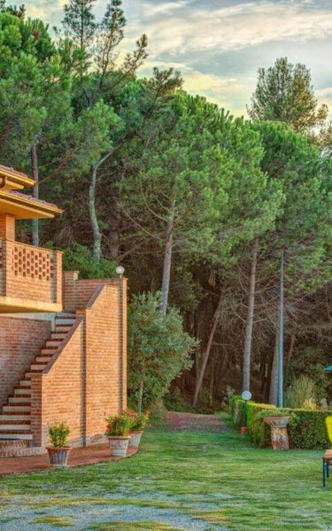 Leccino: Buitenkanten, Buitenshuis, Hoofdingang, Tuin