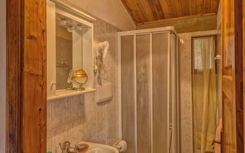 Accommodatie Leccino 4: Badkamer