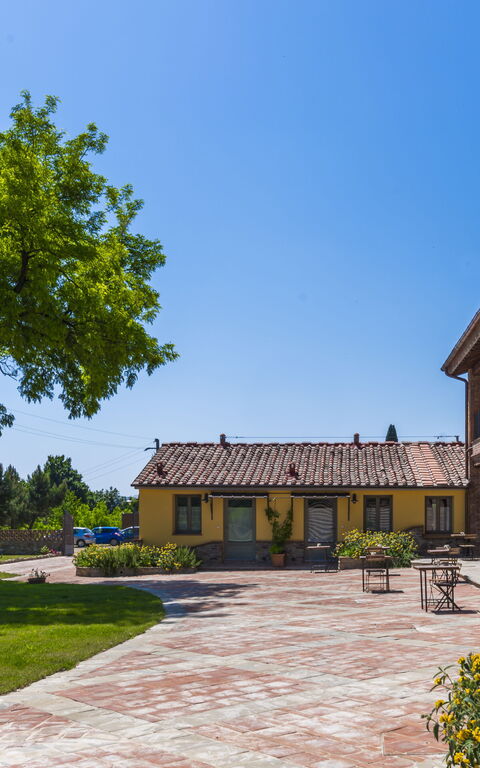 Le Fornaci: Buitenkanten, Buitenshuis, Keer bekeken, Tuin