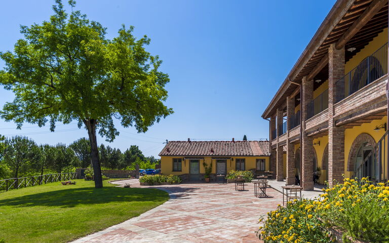 Le Fornaci: Buitenkanten, Buitenshuis, Keer bekeken, Tuin