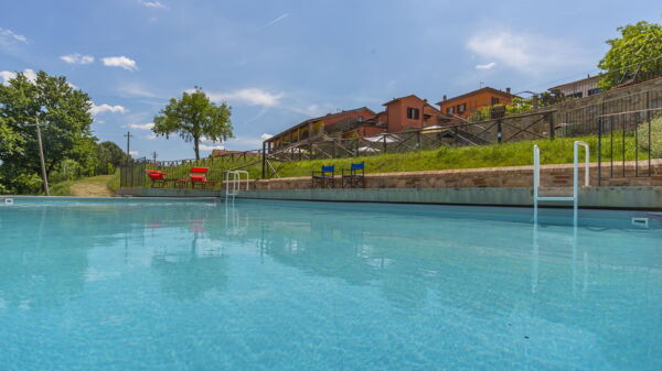 Le Fornaci: Buitenkanten, Buitenshuis, Keer bekeken, Tuin, zwembad