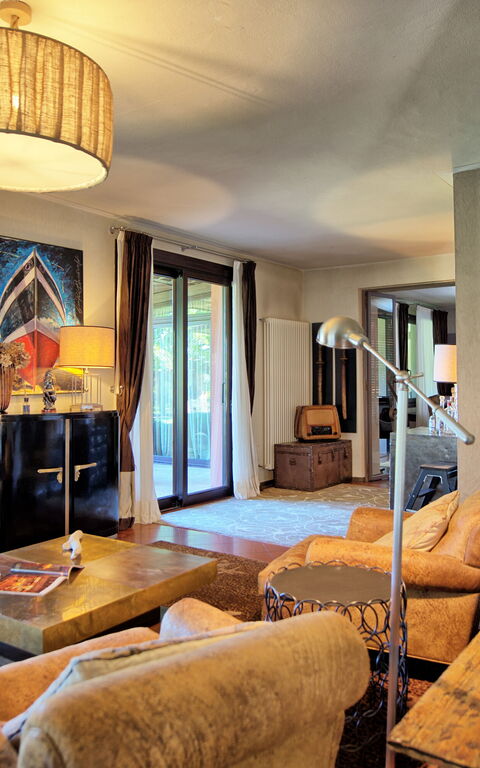 Villa Barbarella: Woonkamer