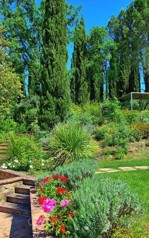 Villa Barbarella: Buitenshuis, Tuin