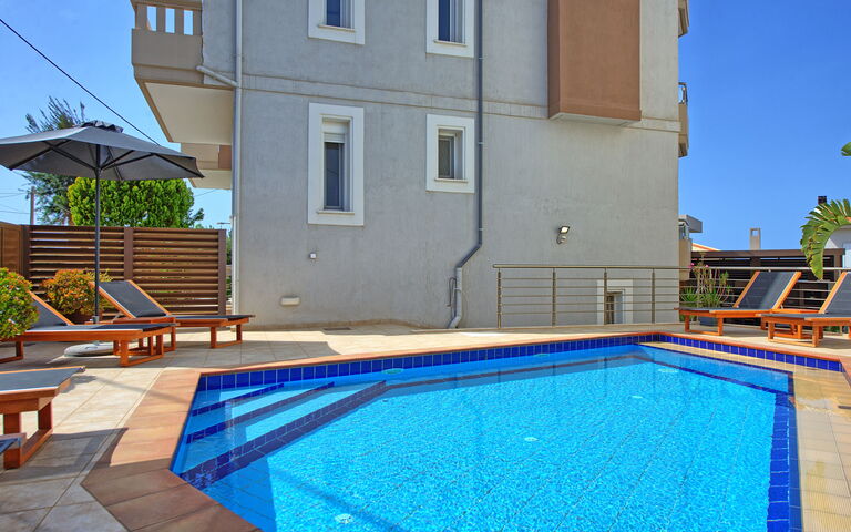 Villa Endless View: Buitenkanten, Buitenshuis, Herfst, Lente, Zomer, zwembad