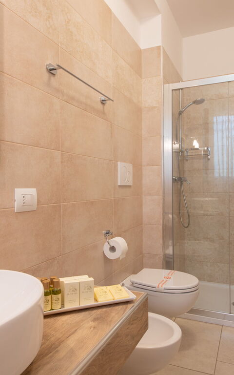 Terra Mater: Badkamer