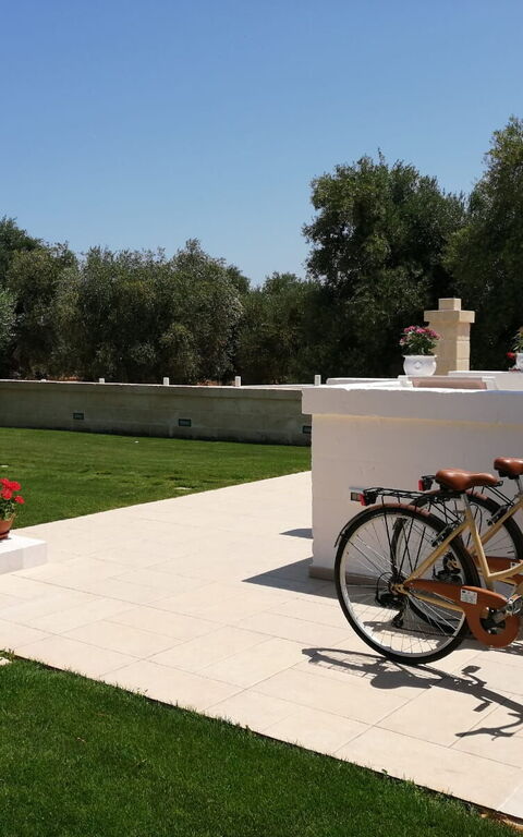 Terra Mater: Buitenkanten, Buitenshuis, Tuin