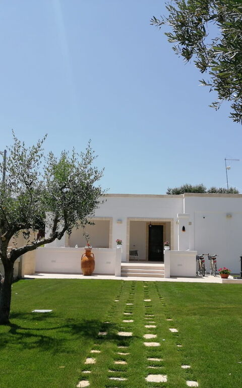 Terra Mater: Buitenkanten, Buitenshuis, Tuin