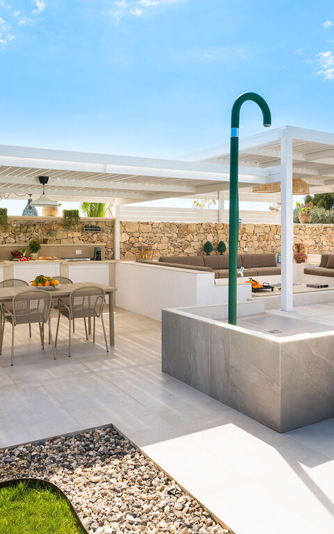 Villa Paradisus: Balkon / terras / patio, Buitenkanten, Buitenshuis