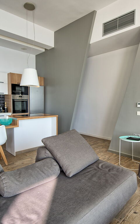 Villa Sapphire: Keuken, Woonkamer