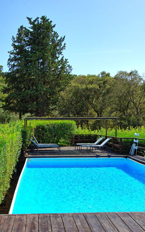Casale Argentario: Buitenshuis, zwembad
