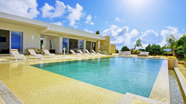 Villa Infinito: Buitenkanten, Buitenshuis, zwembad