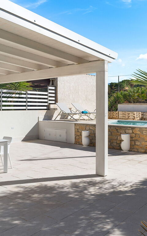 La Siesta: Balkon / terras / patio, Buitenkanten, Buitenshuis, zwembad