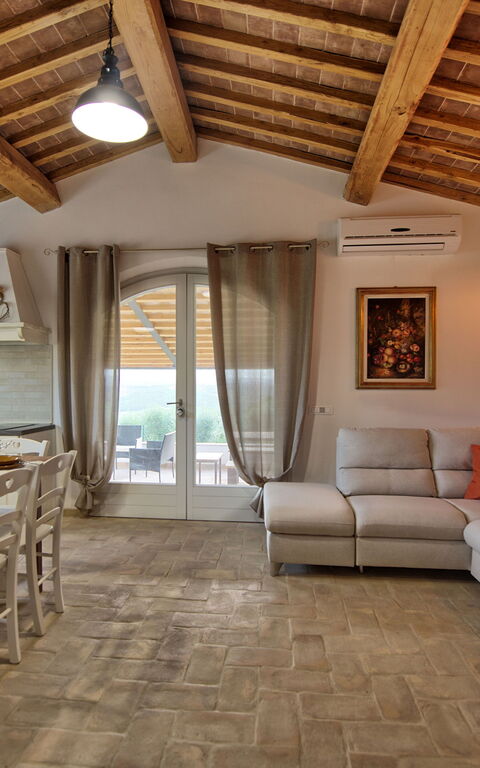 Casa Andrea: Keuken, Lunchroom, Woonkamer