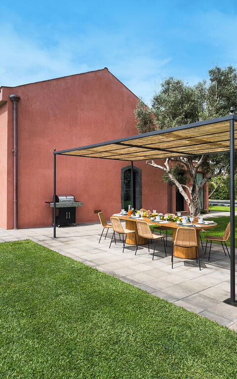 Villa Acqua Marina: Buitenkanten, Buitenshuis, Tuin