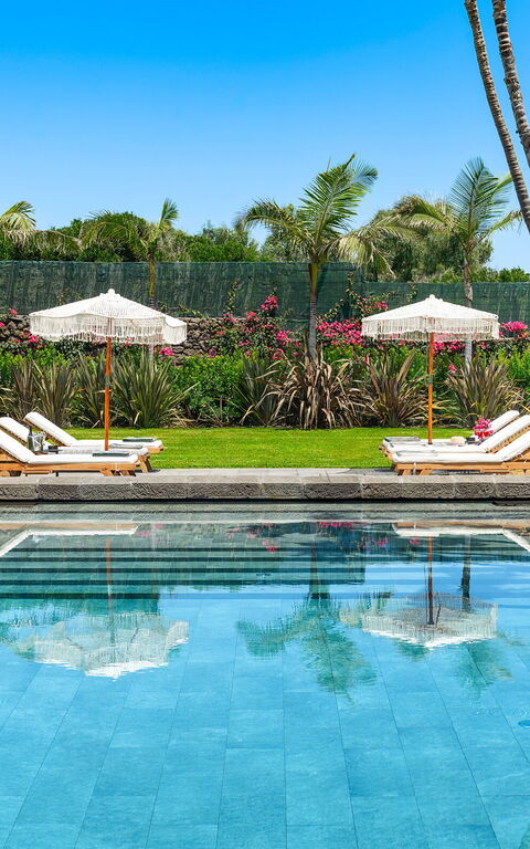 Villa Acqua Marina: Buitenkanten, Buitenshuis, Tuin, zwembad