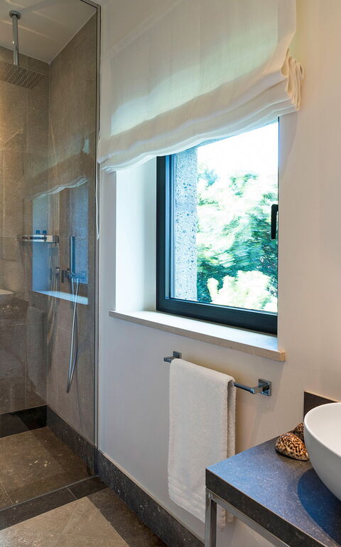 Villa Acqua Marina: Badkamer