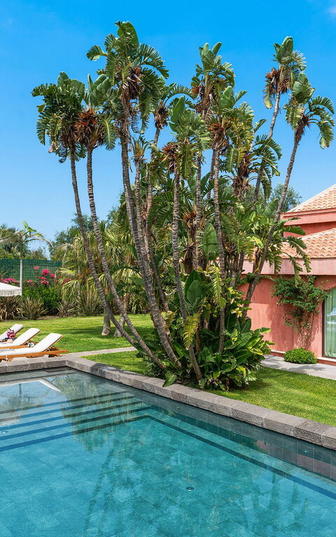 Villa Acqua Marina: Buitenkanten, Buitenshuis, Tuin, zwembad