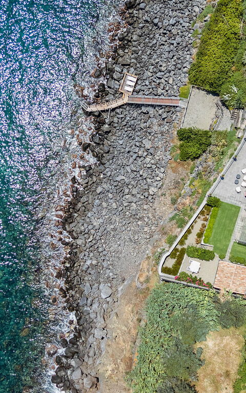 Villa Acqua Marina: Keer bekeken, Tuin, zwembad