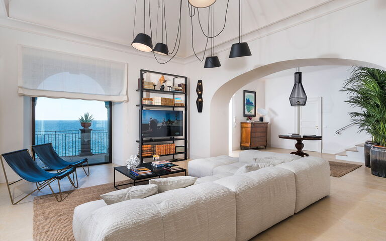 Villa Acqua Marina: Woonkamer
