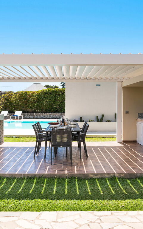 Villa Dilecta: Balkon / terras / patio, Buitenkanten, Buitenshuis, Tuin