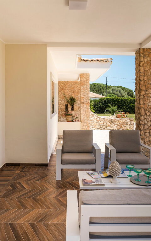 Villa Dilecta: Balkon / terras / patio, Buitenkanten, Buitenshuis