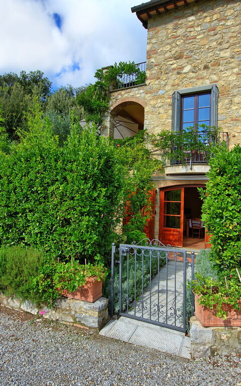 Casa Minuccia: Buitenkanten, Buitenshuis