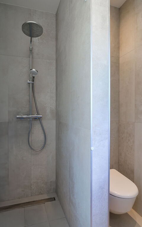 Villa Pine Haven: Badkamer