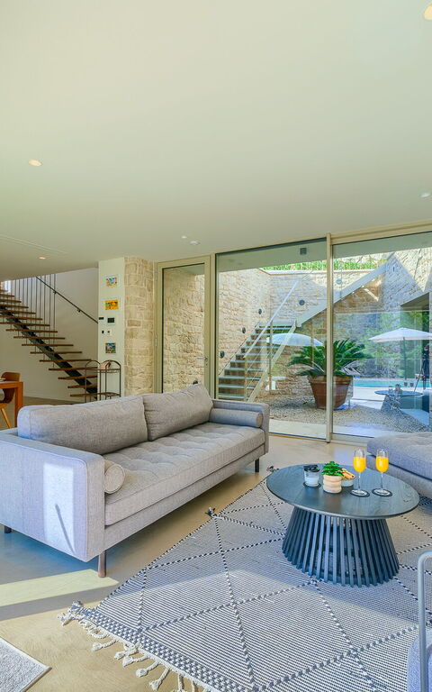 Villa Pine Haven: Woonkamer