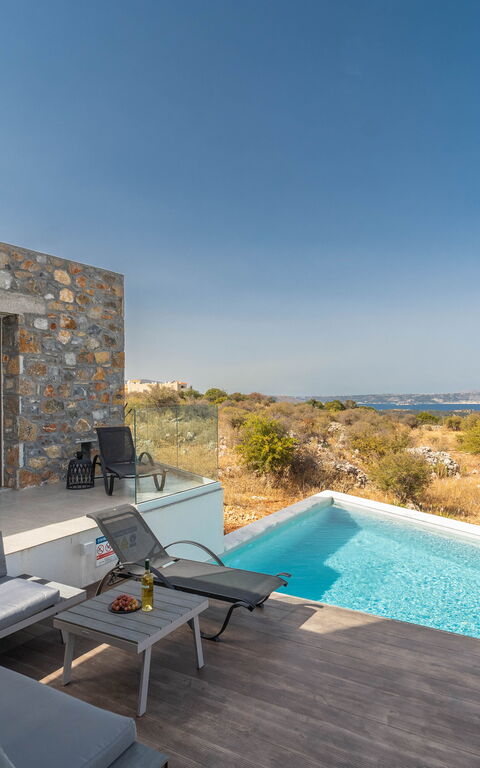 Venetian Villa: Buitenkanten, Buitenshuis, Keer bekeken, zwembad