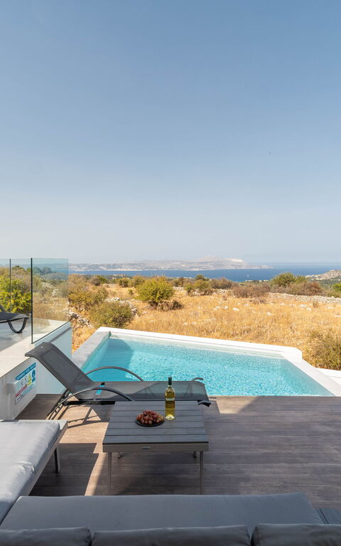 Venetian Villa: Buitenkanten, Buitenshuis, Keer bekeken, zwembad