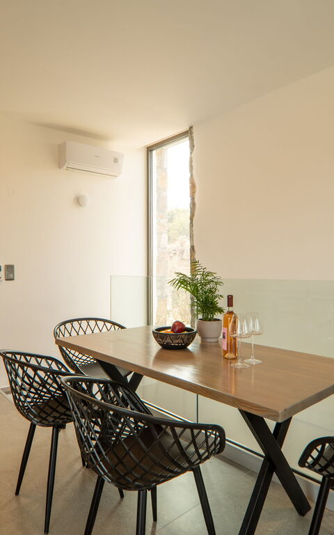 Venetian Villa: Lunchroom, Woonkamer