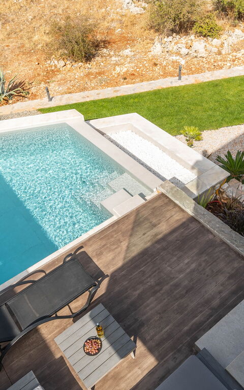 Venetian Villa: Buitenkanten, Buitenshuis, Tuin, zwembad