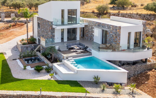 Venetian Villa: Buitenkanten, Buitenshuis, Tuin, zwembad