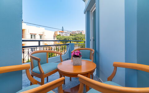 Accommodatie Christianna Apartments 1: Buitenshuis