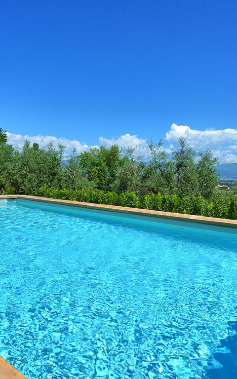 Villa Marusca: Buitenkanten, Buitenshuis, Keer bekeken, zwembad